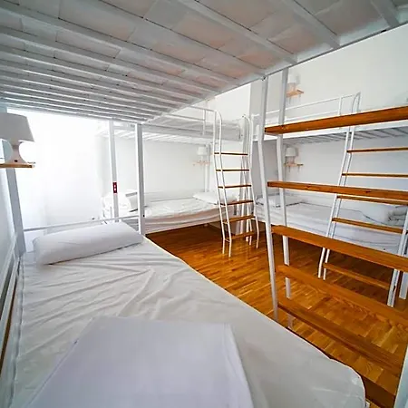 Hostel New Generation Como