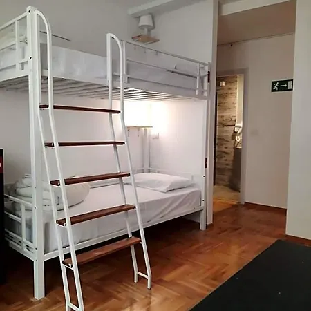 Hostel New Generation *