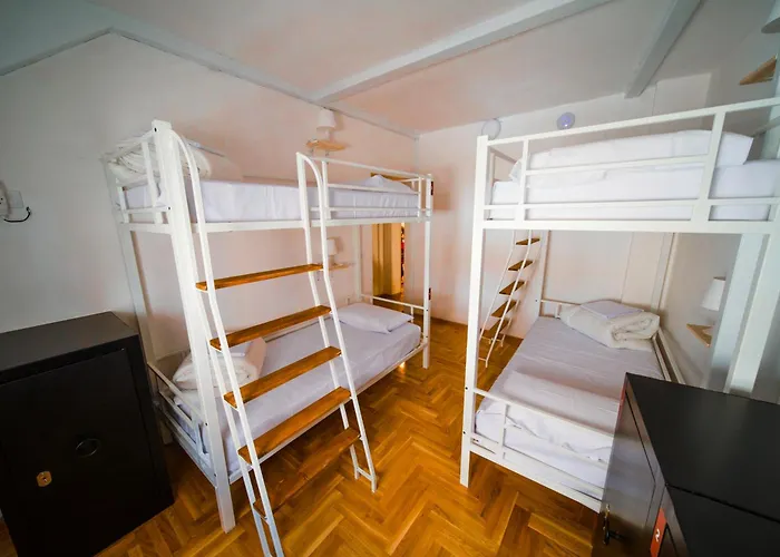 New Generation * Como