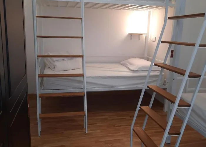 Hostel New Generation *