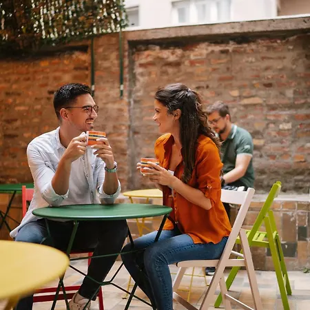 Хостел New Generation Комо